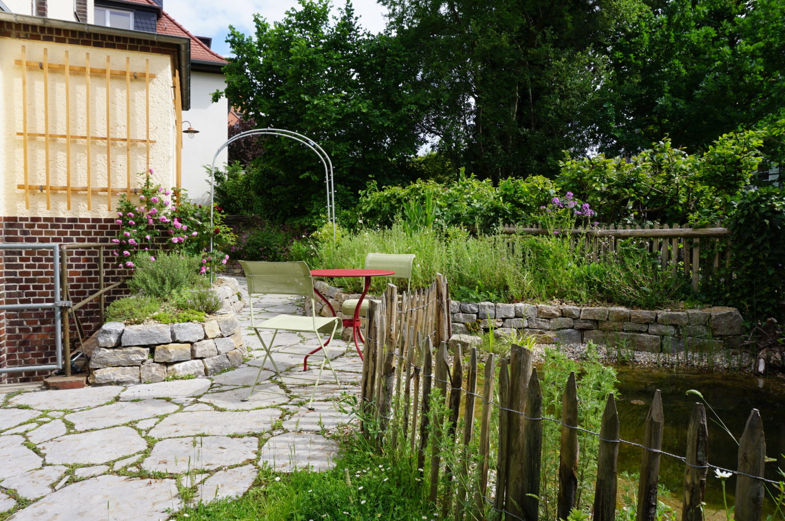 60+ Vorgarten Naturgarten, 9 ideen für mehr wildheit vor dem haus.